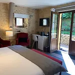 Le Noyer 4*