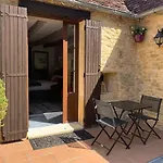 Le Noyer 4*