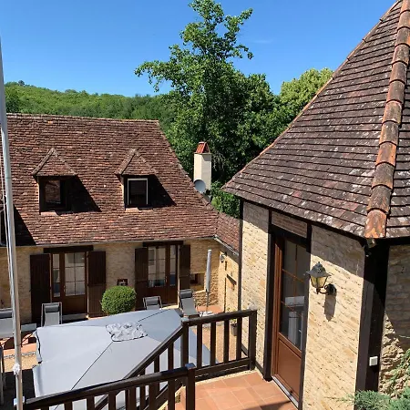 Le Noyer Bed and Breakfast