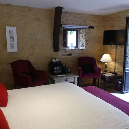 Bed and Breakfast Le Noyer 4*