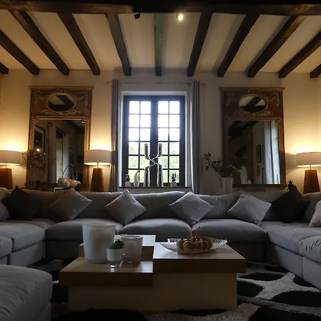 Le Noyer 4* لو بوج