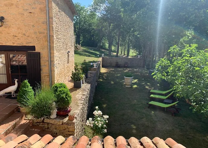 Le Noyer