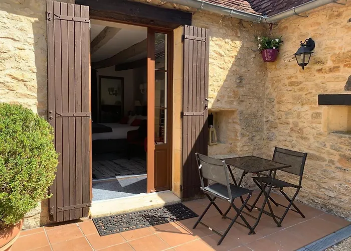 Le Noyer 4*